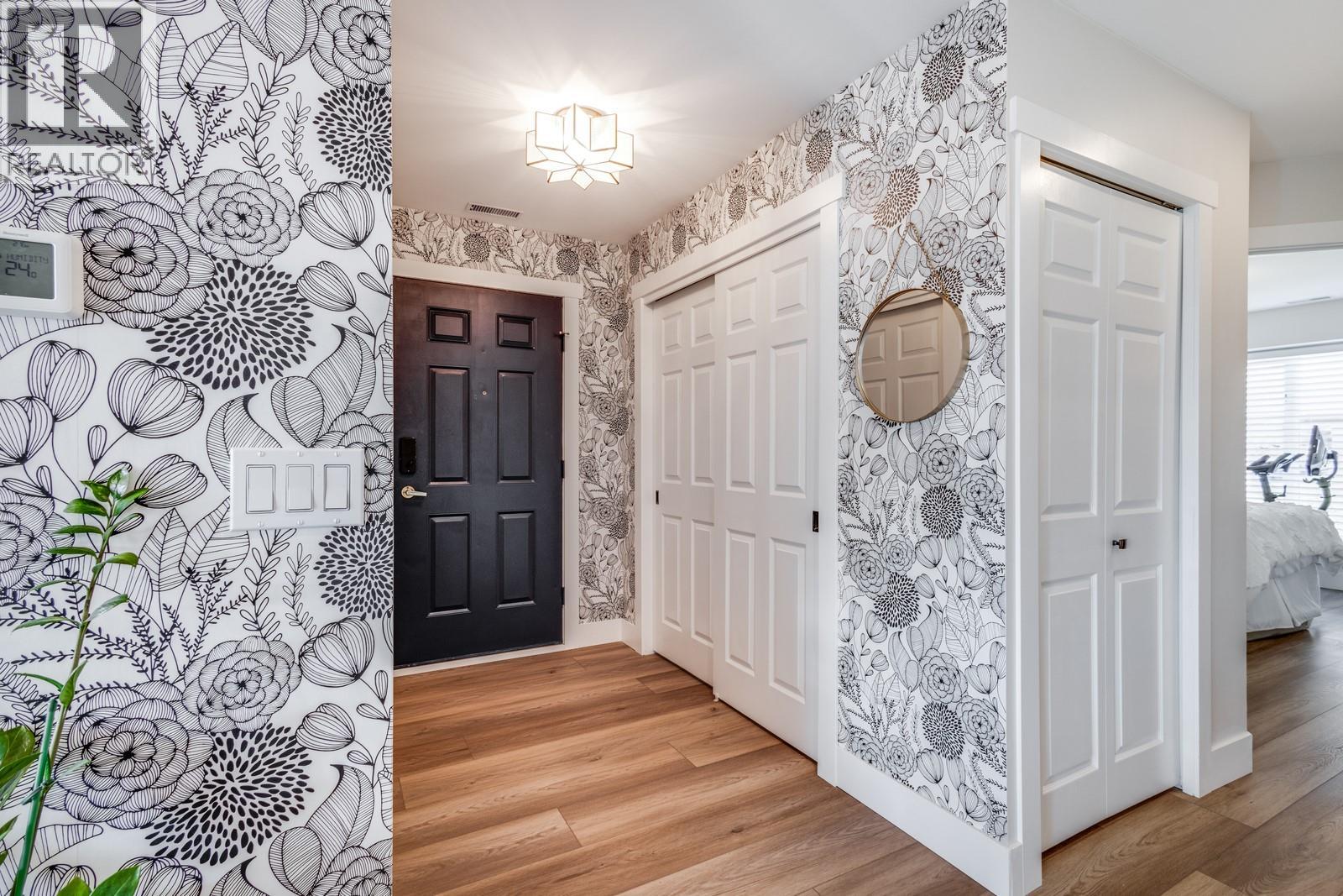  2230 Golf Course Drive, West Kelowna