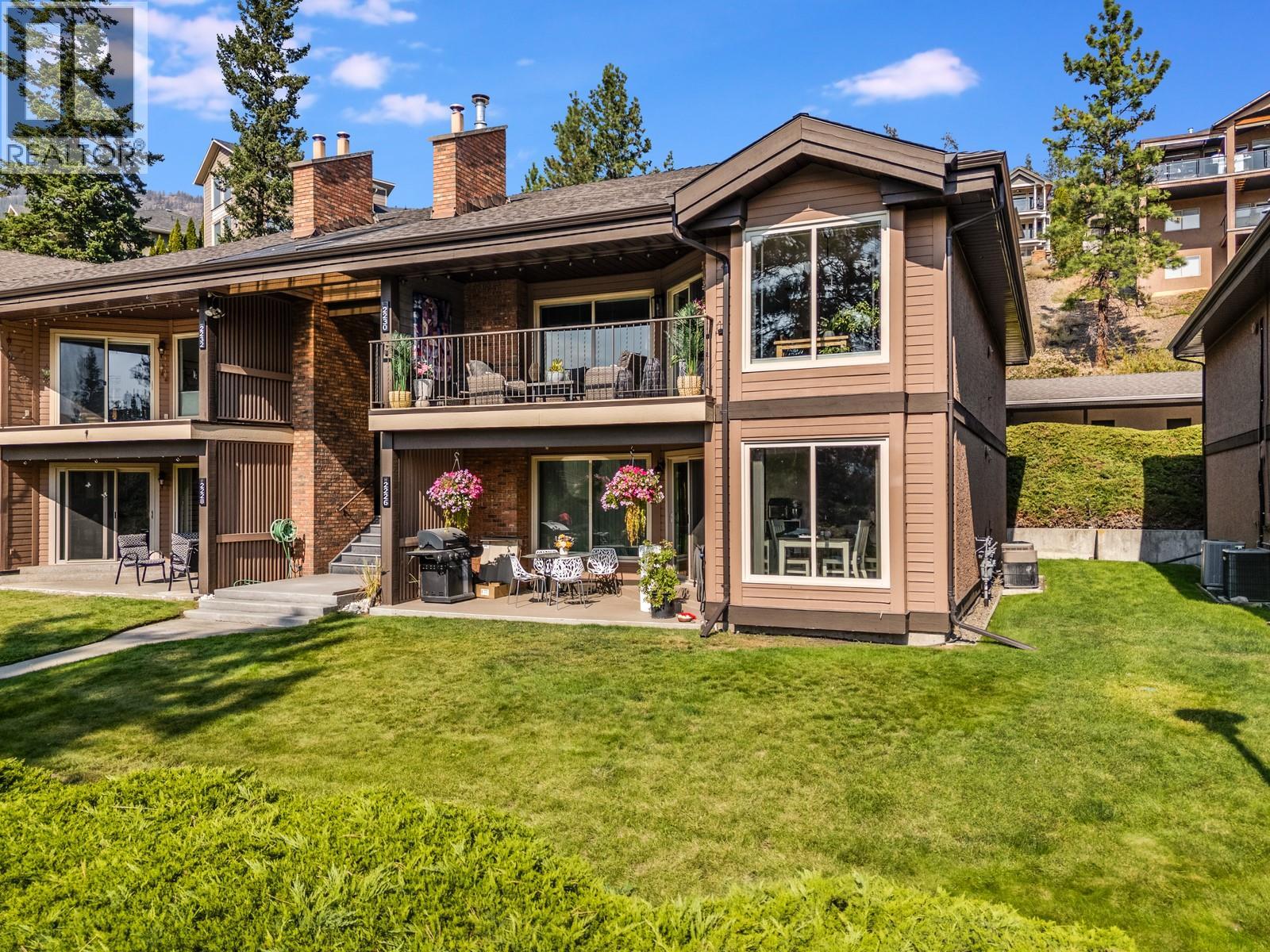  2230 Golf Course Drive, West Kelowna
