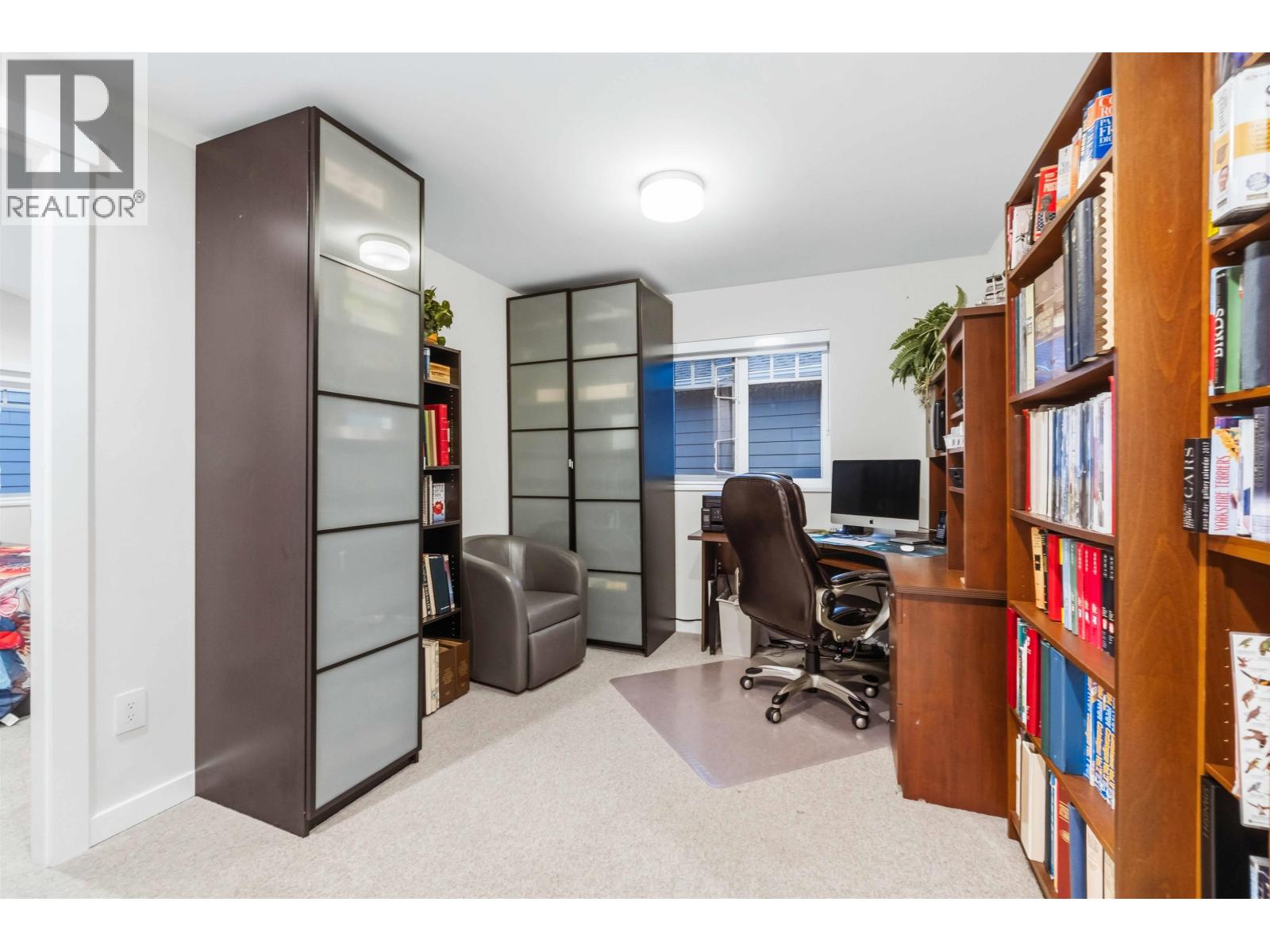 4688 HAZELNUT Way, Tsawwassen