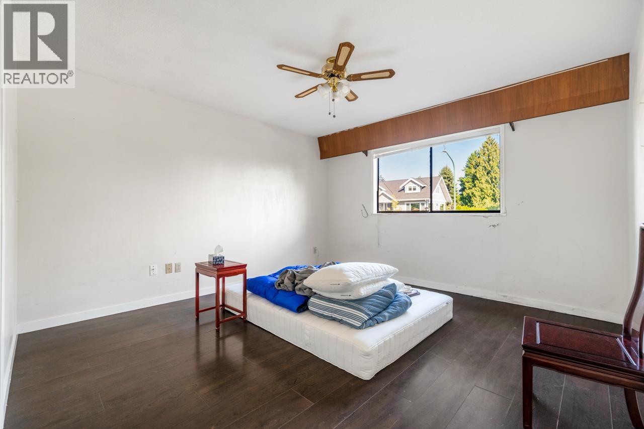 4325 MAHON AVENUE, Burnaby