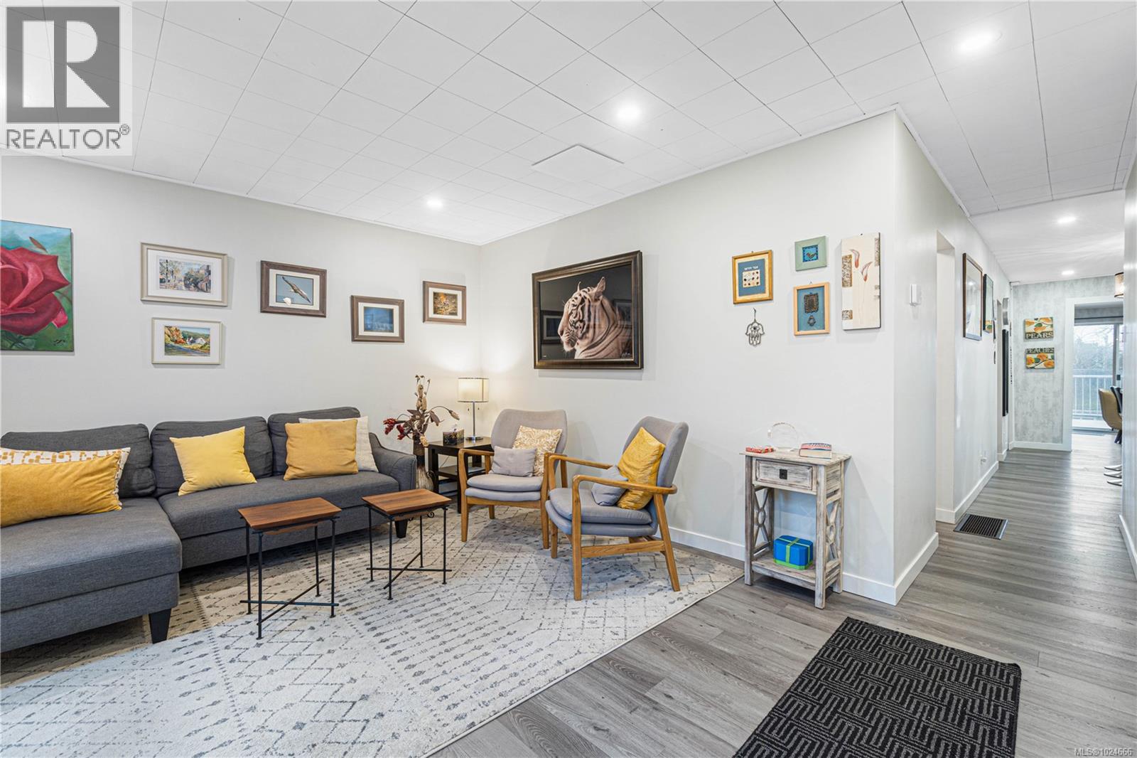 38 MACHLEARY ST - 10