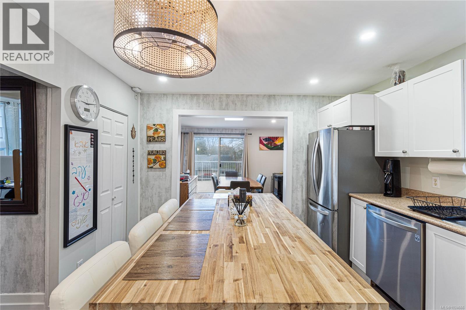 38 MACHLEARY ST - 17