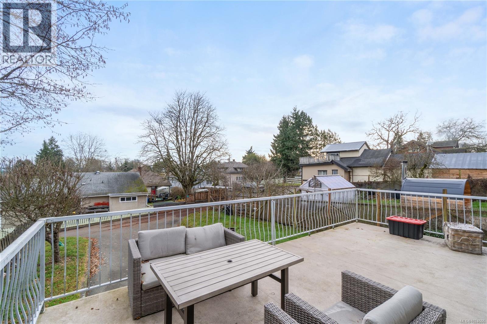 38 MACHLEARY ST - 29