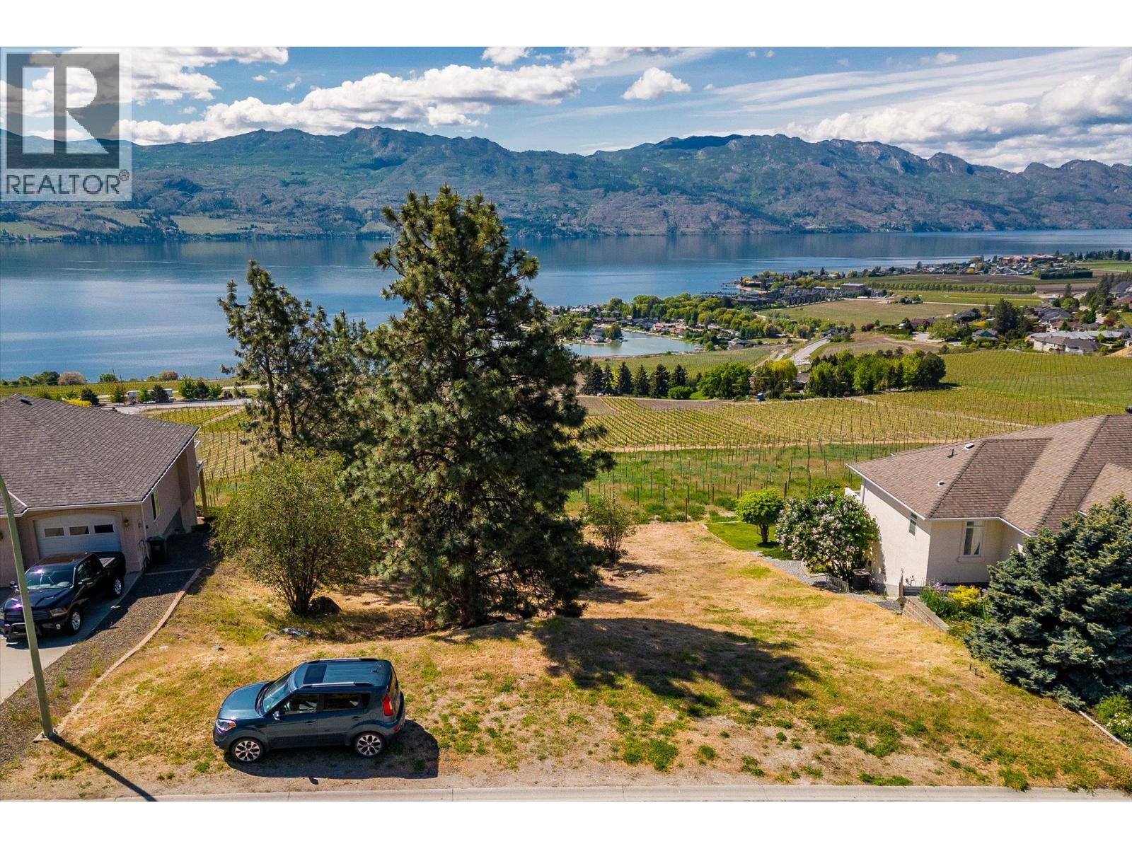  1345 Gregory Road, West Kelowna