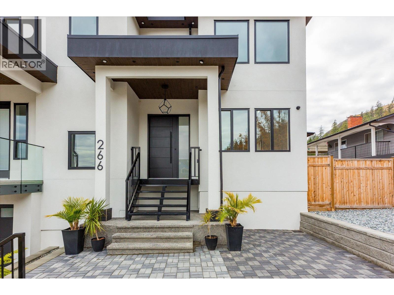 266 Ranchhill Court - Photo 5 of 68, Kelowna, British Columbia