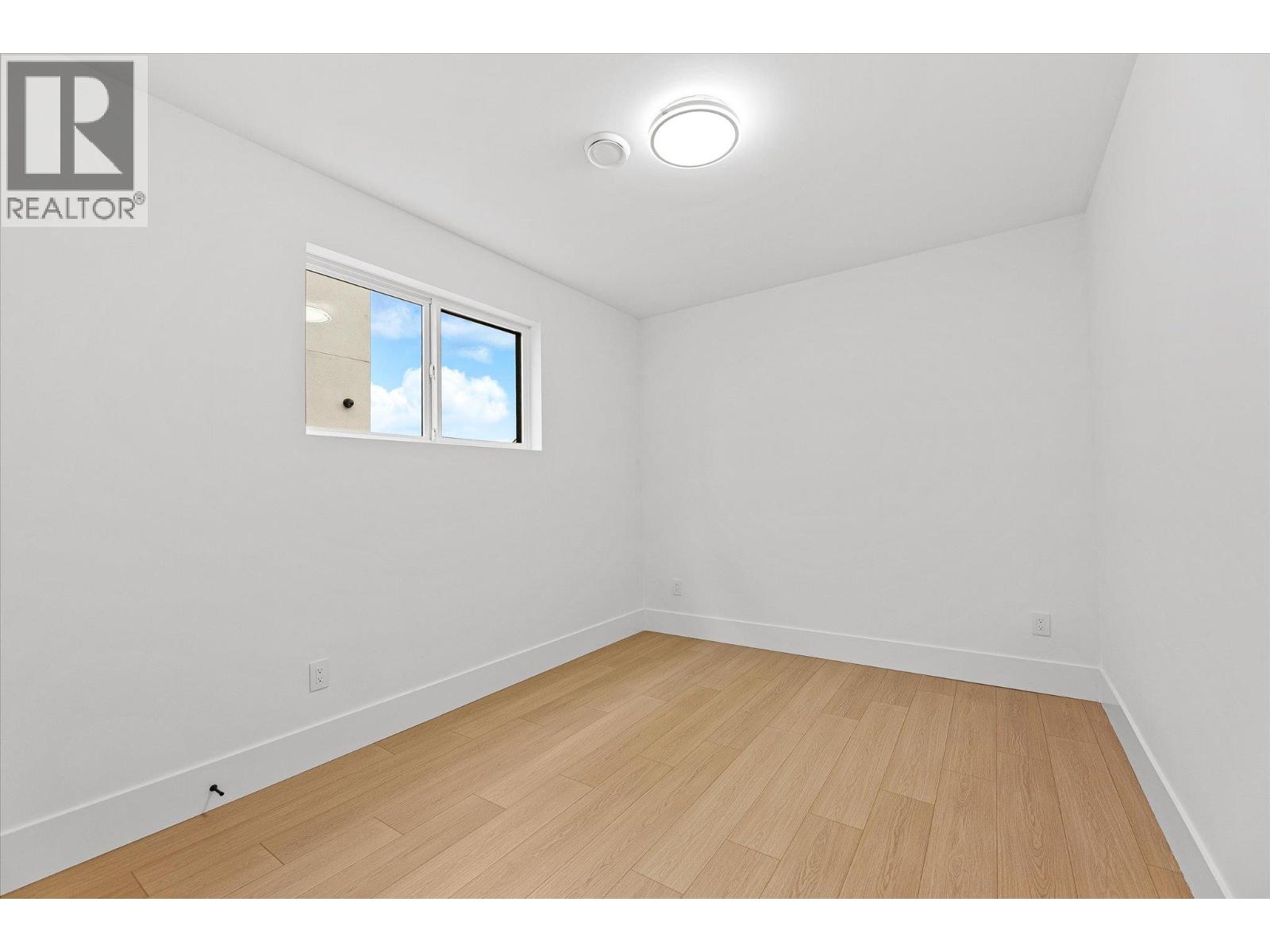  1818 Crosby Road, Kelowna