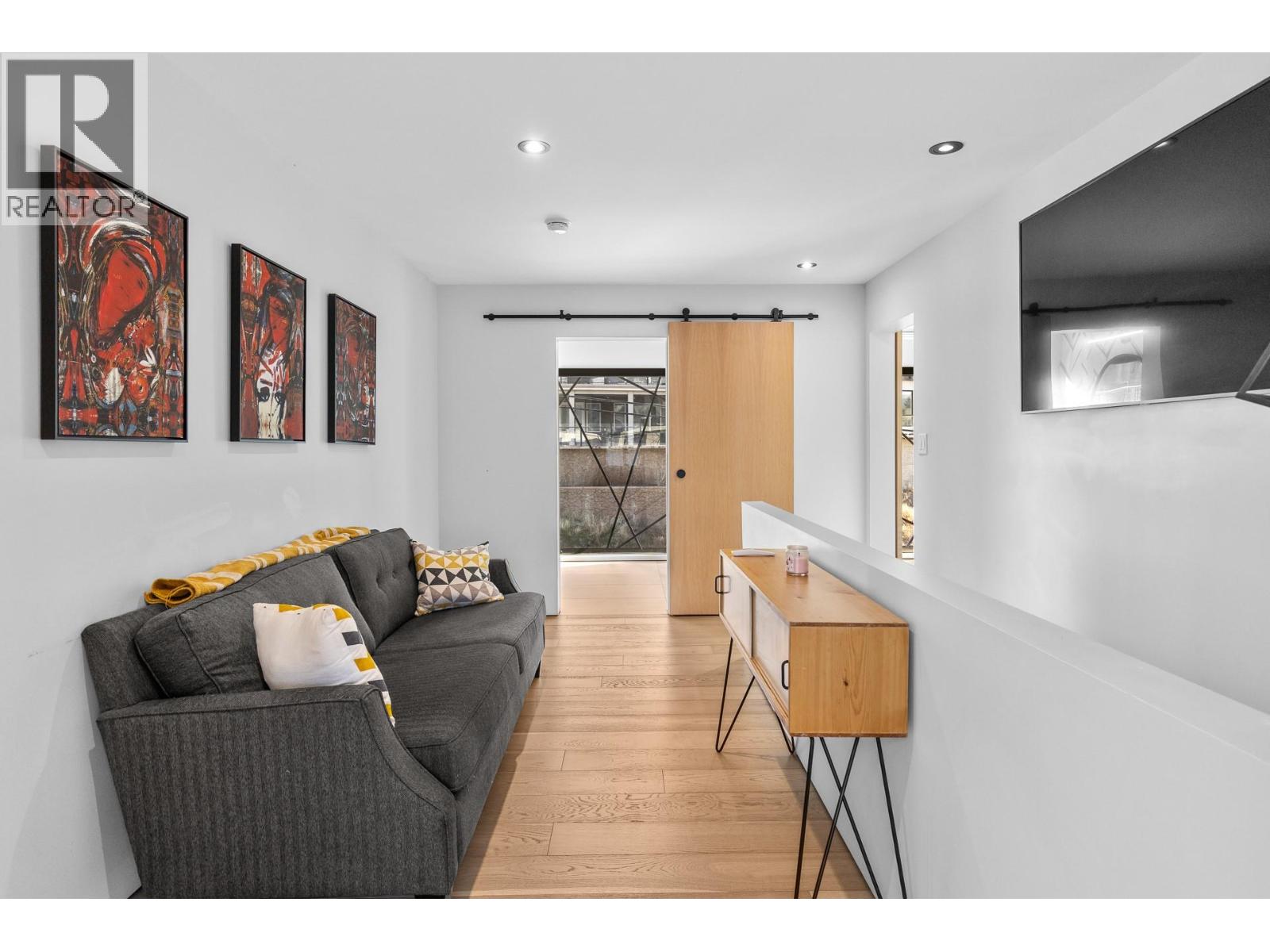 4043 Lakeside Road, Penticton