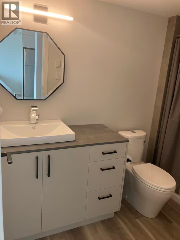 4043 Lakeside Road, Penticton