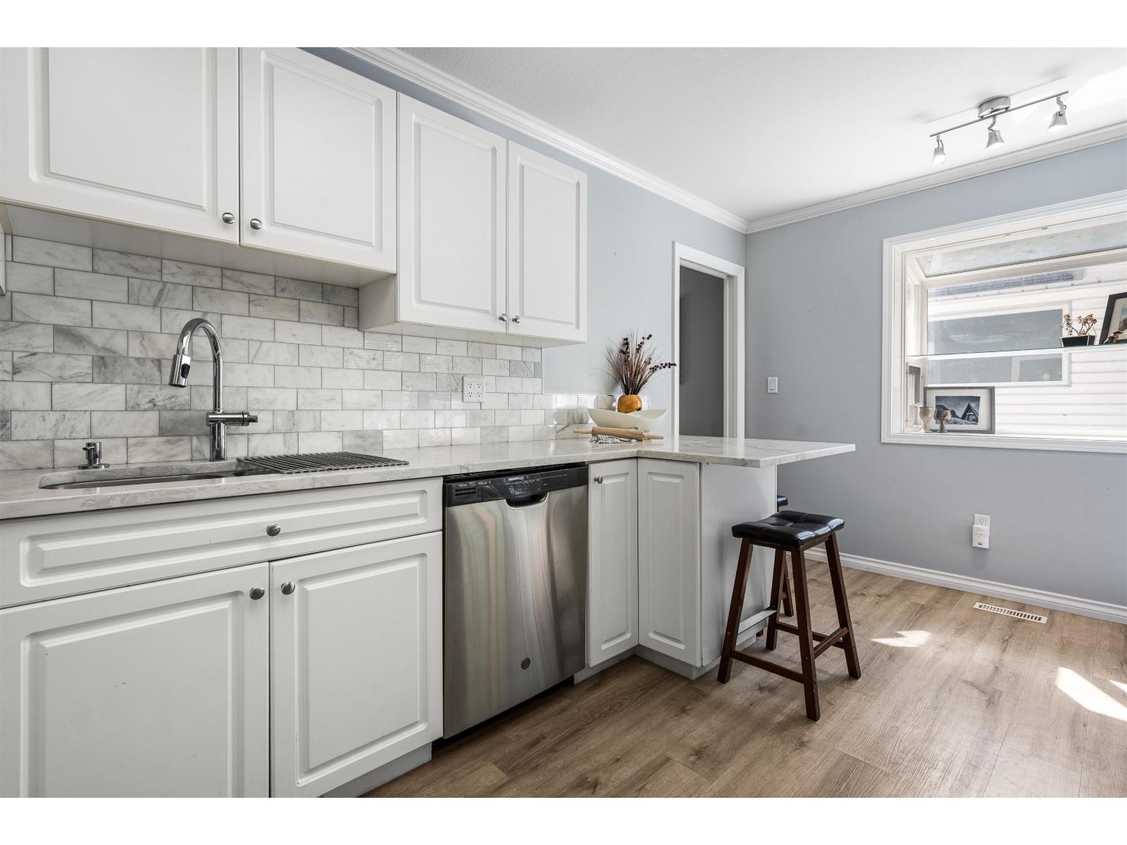 200 LAKESHORE DRIVE, Cultus Lake North, Cultus Lake