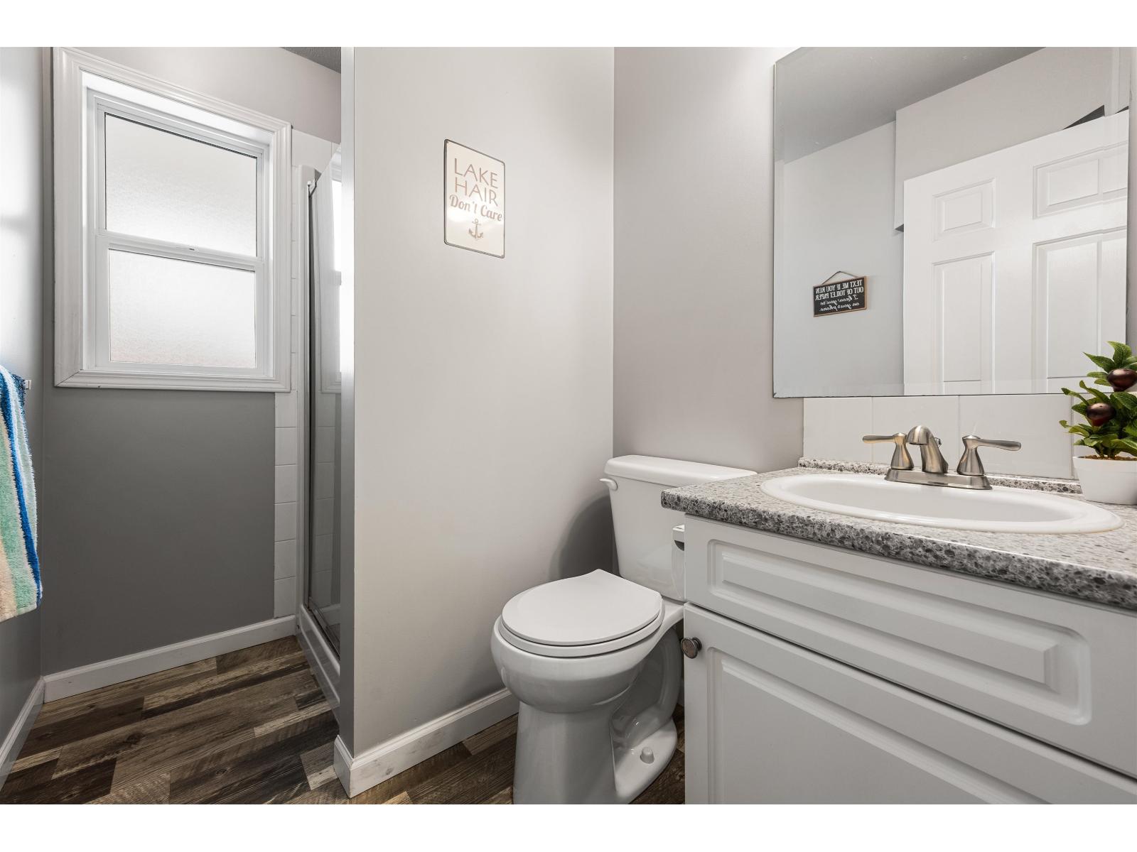 200 LAKESHORE DRIVE, Cultus Lake North, Cultus Lake