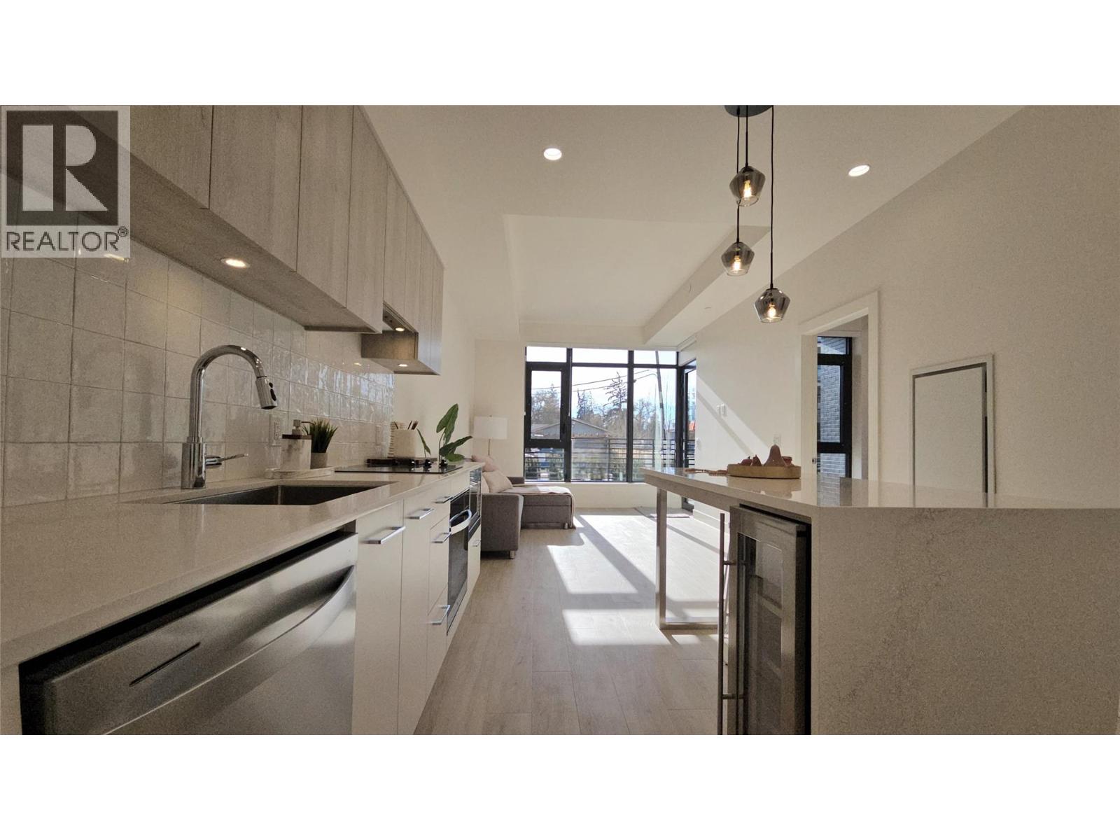 104 3699 Capozzi Road, Kelowna