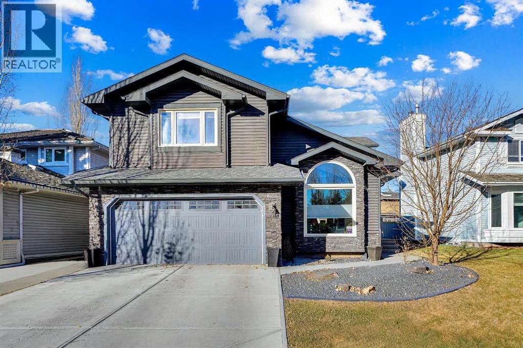 33 Douglasbank Rise SE, Calgary, Alberta