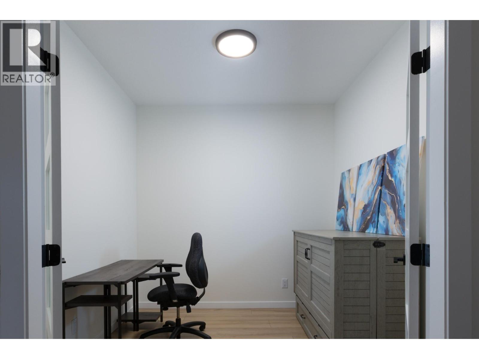 400 680 Lequime Road, Kelowna