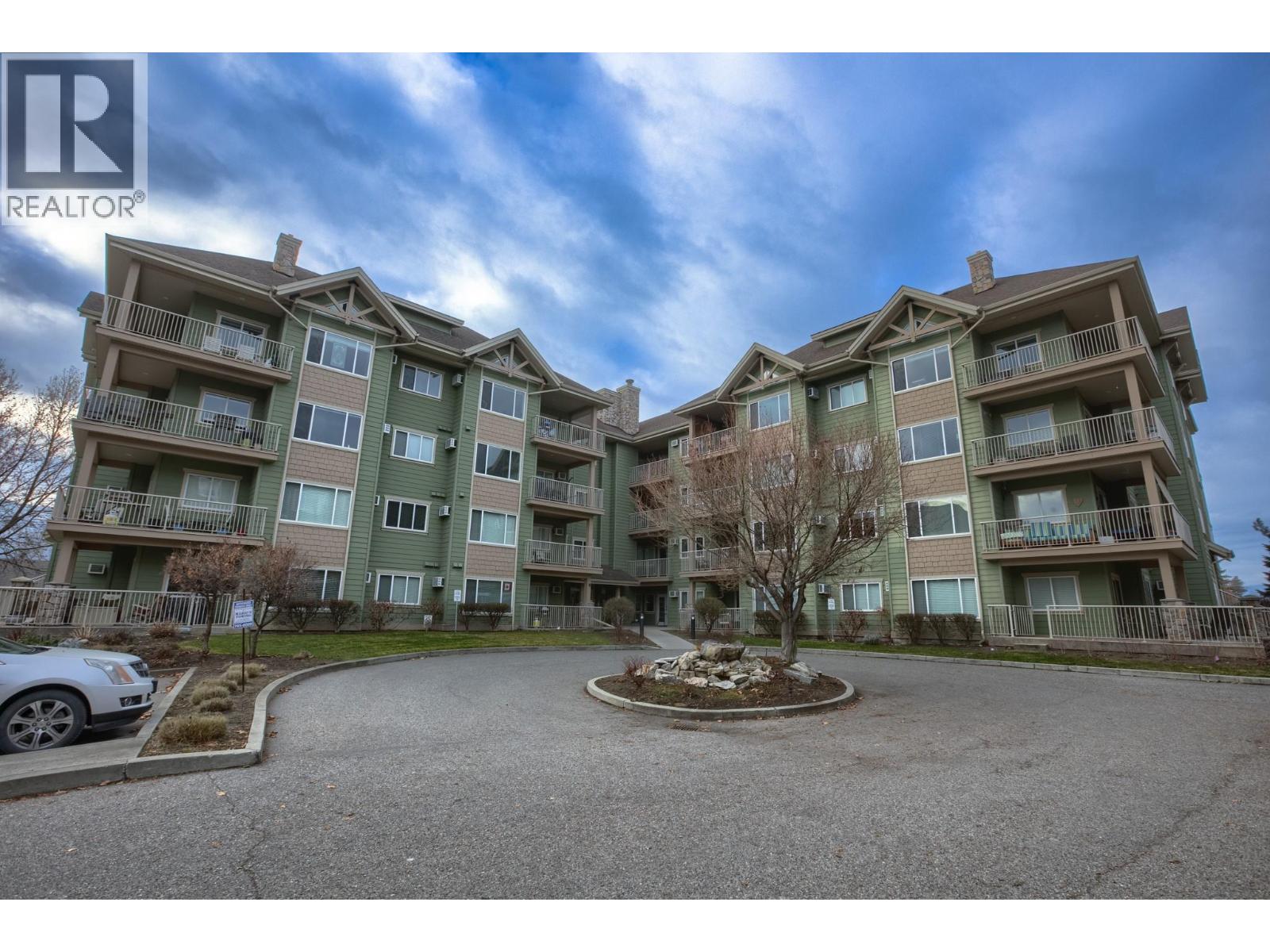 400 680 Lequime Road, Kelowna