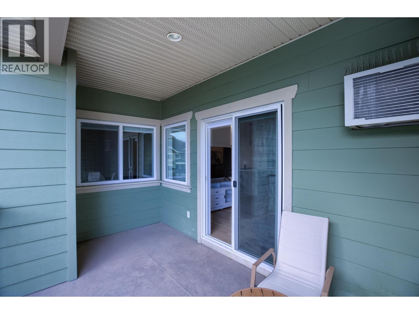 400 680 Lequime Road, Kelowna