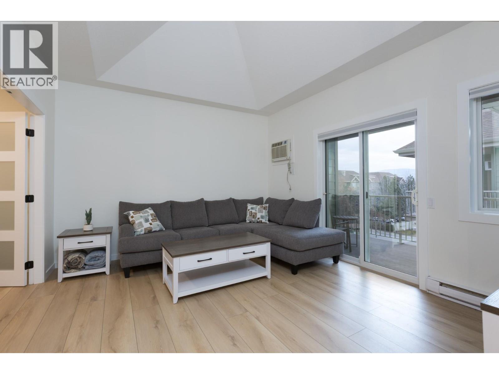 400 680 Lequime Road, Kelowna