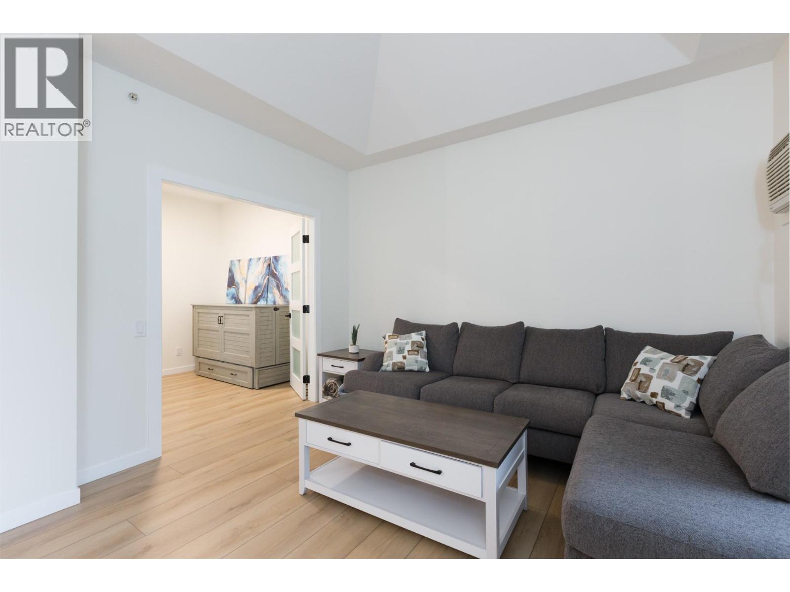 400 680 Lequime Road, Kelowna