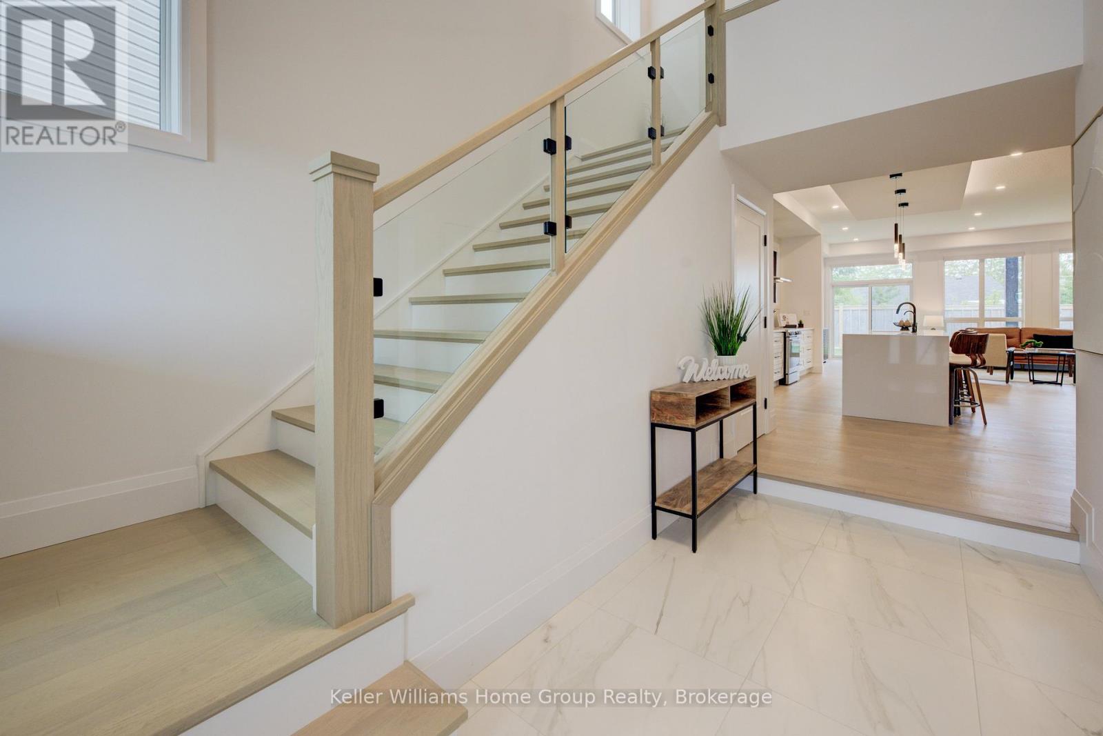 62 LOVETT LANE - Photo 3 of 38, Guelph (Kortright West), Ontario