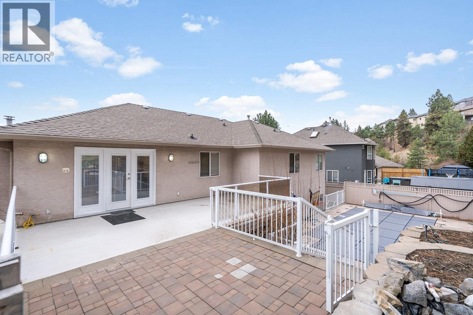  2034 Horizon Drive, West Kelowna
