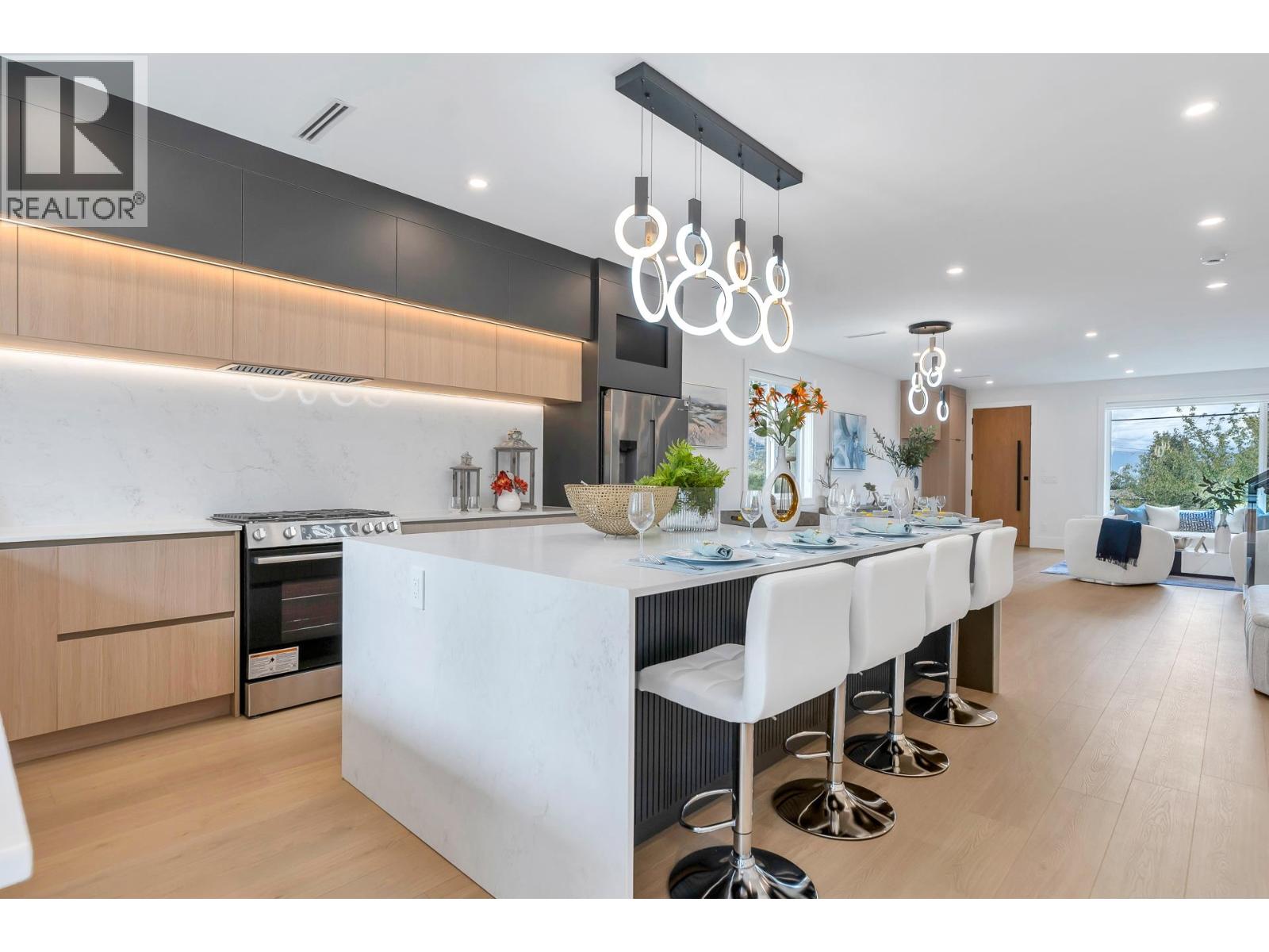 1 7750 MAYFIELD STREET, Burnaby