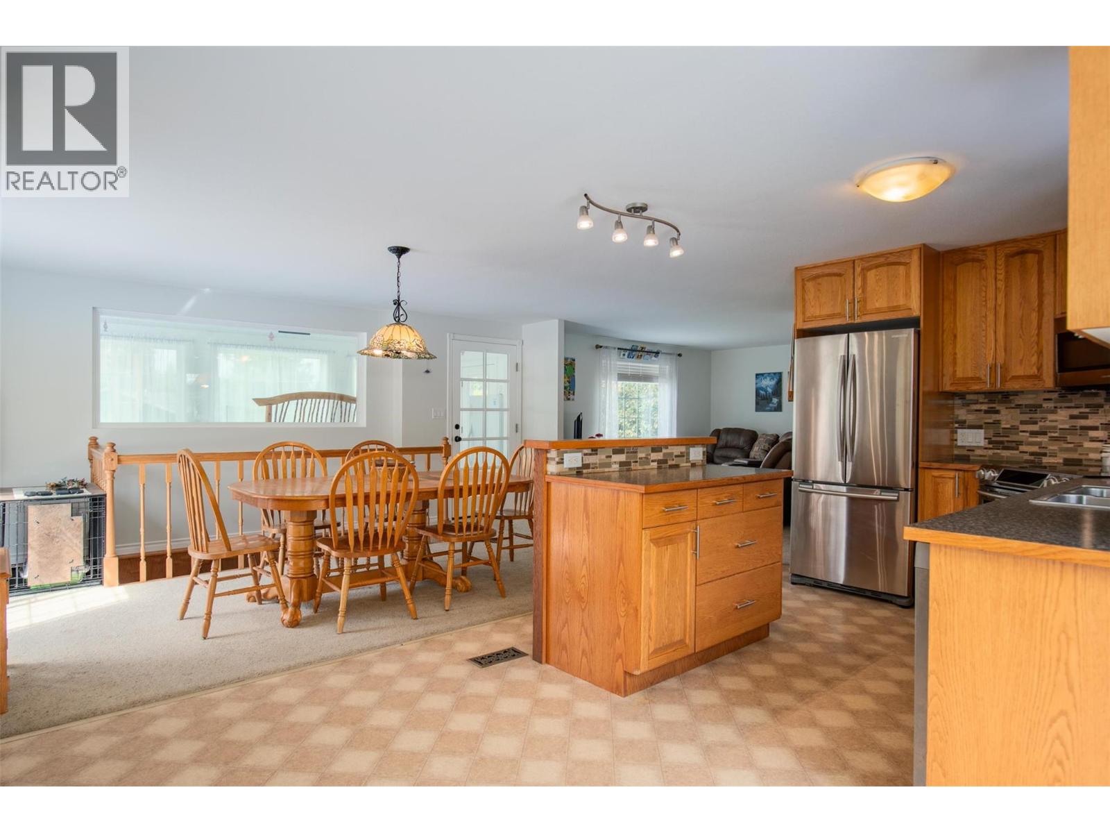 1664 Maida Road, Christina Lake