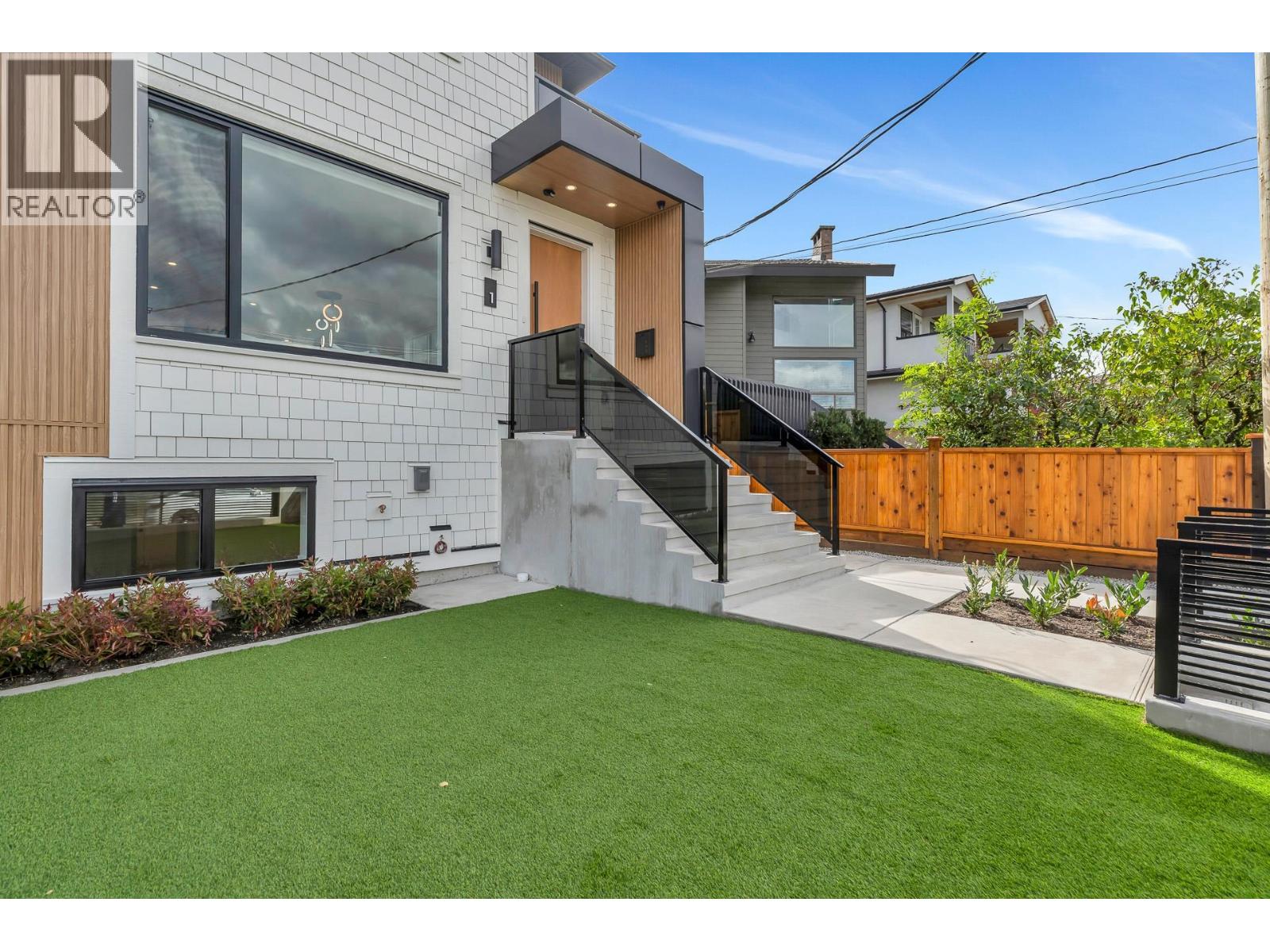 1 7750 MAYFIELD STREET, Burnaby