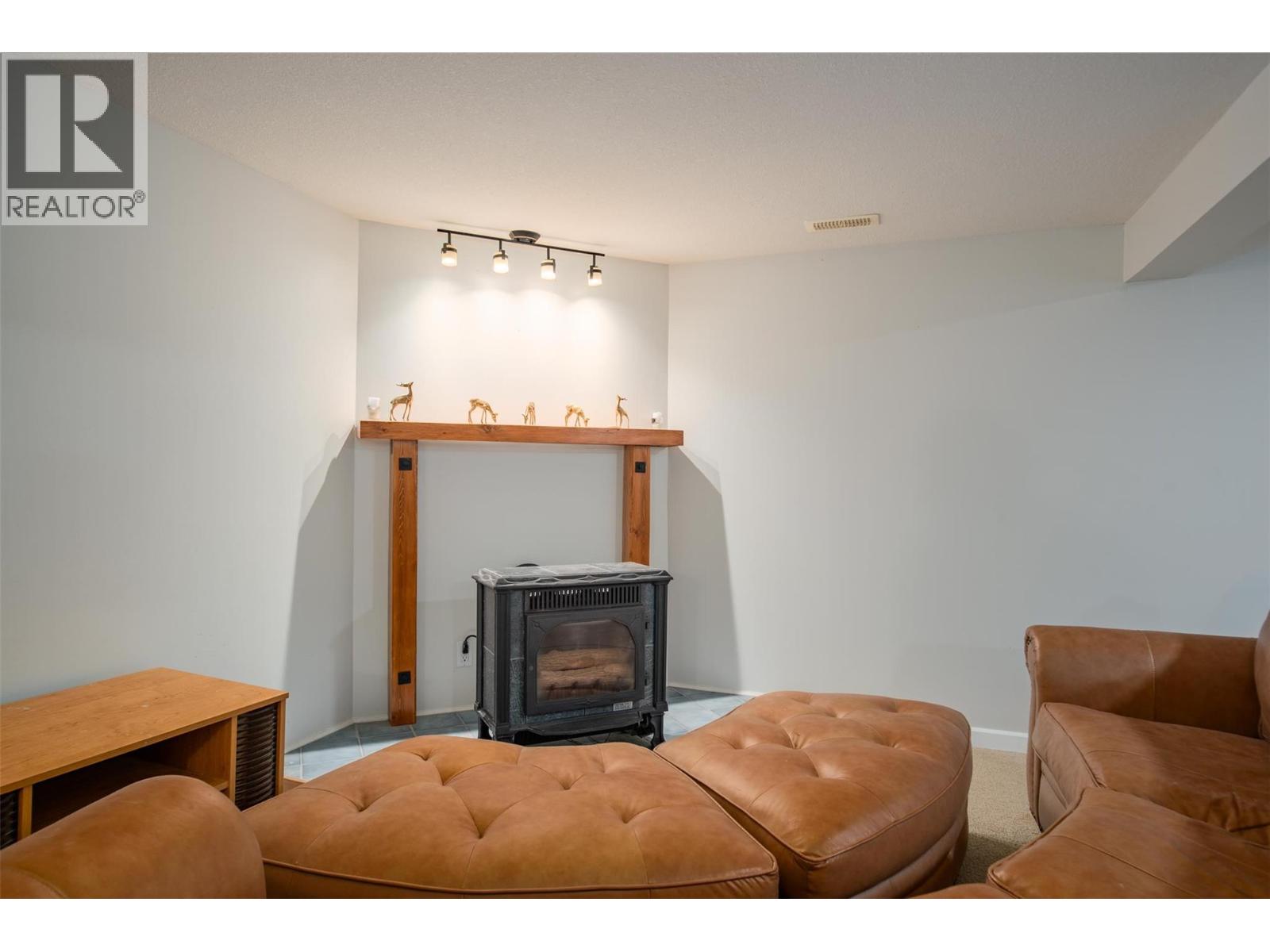 1664 Maida Road, Christina Lake