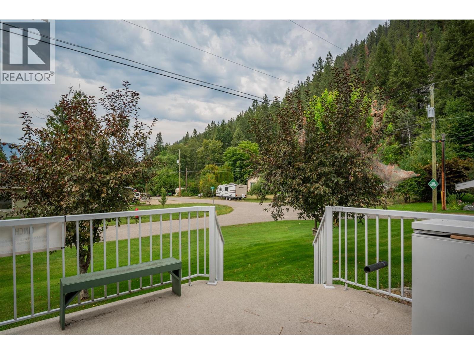 1664 Maida Road, Christina Lake