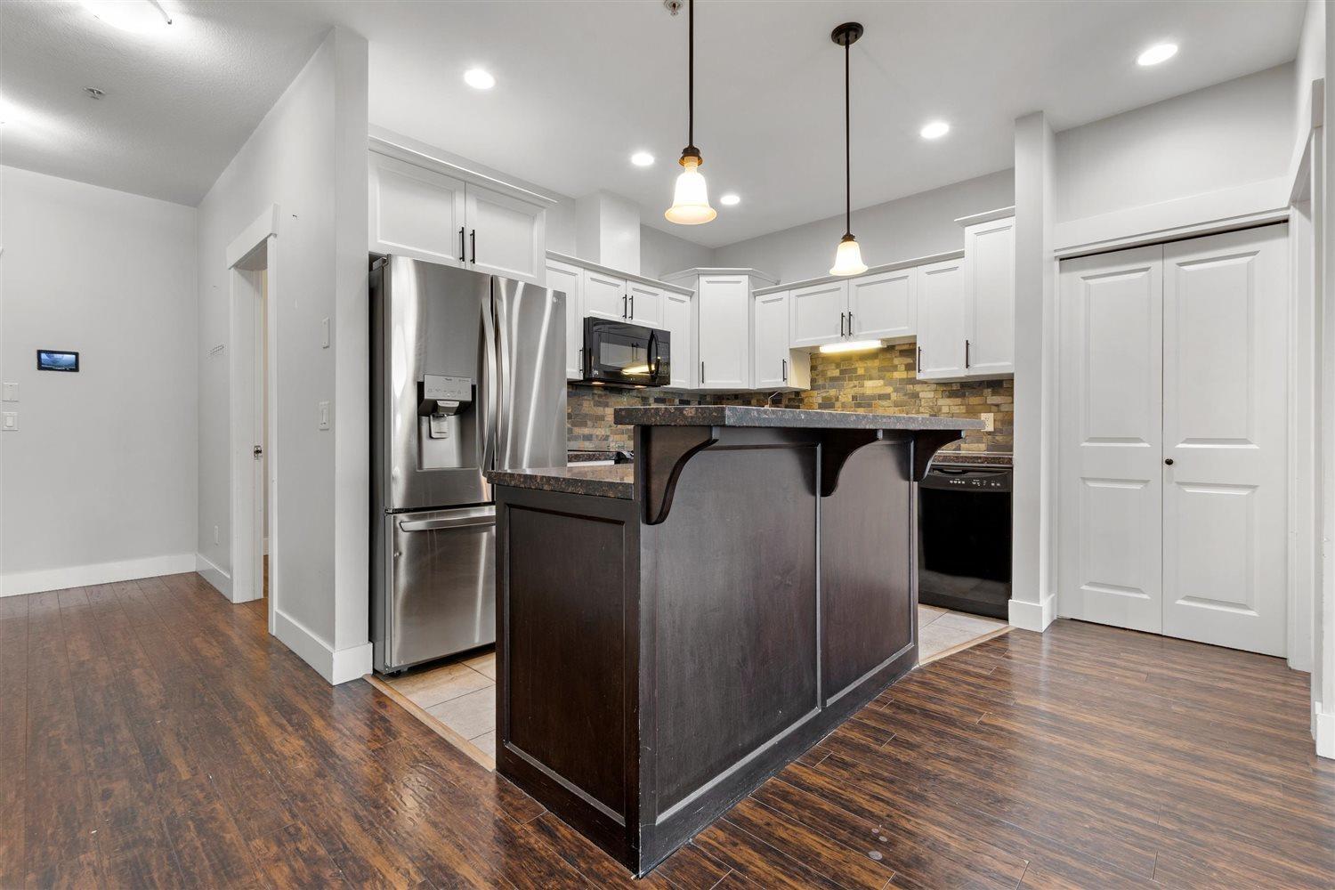 107 46021 SECOND AVENUE, Chilliwack Downtown, Chilliwack