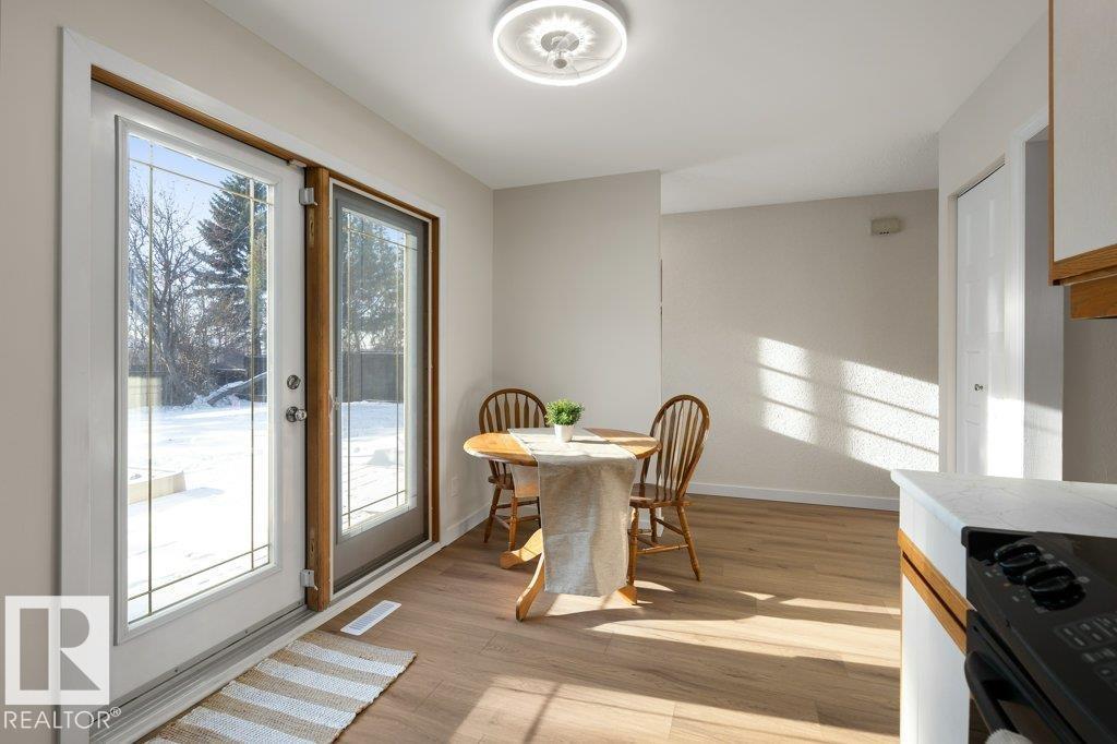 53 MORGAN CR, St. Albert