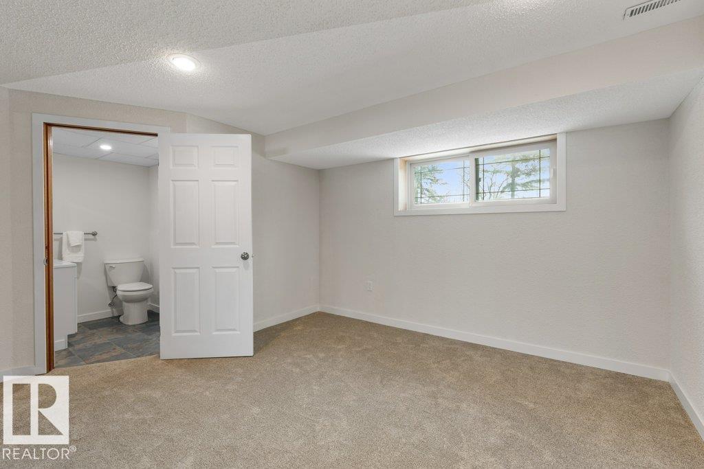 53 MORGAN CR, St. Albert