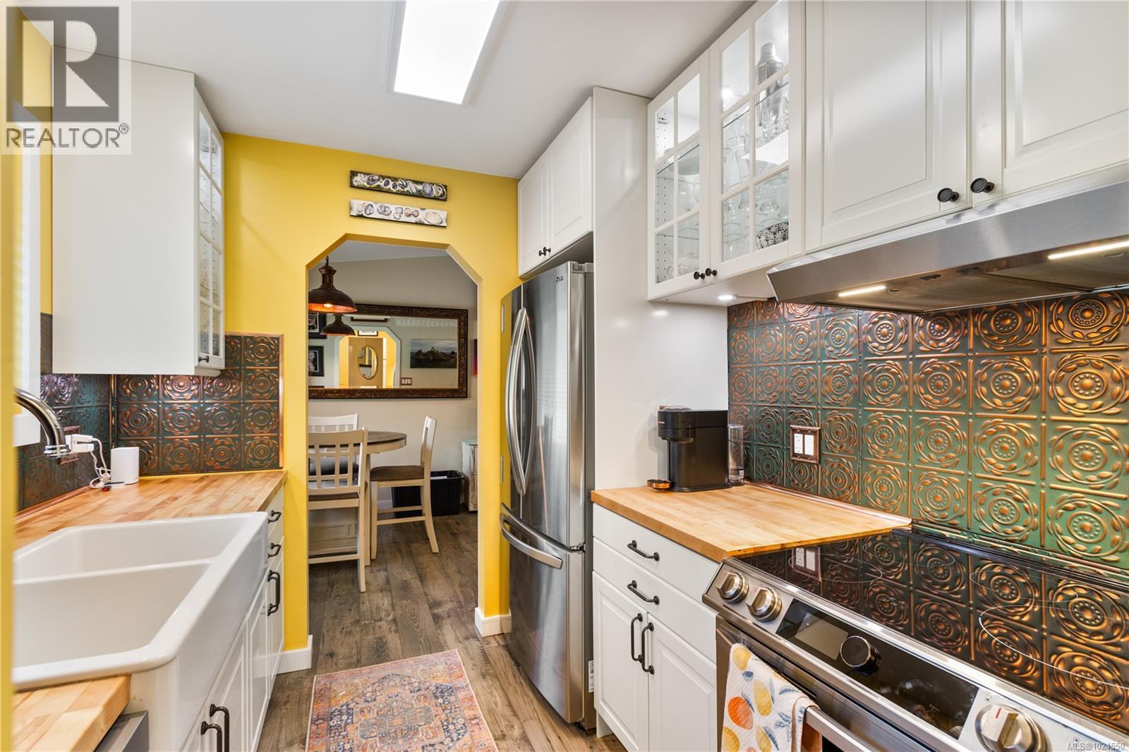 28 745 Church St, Gabriola Island