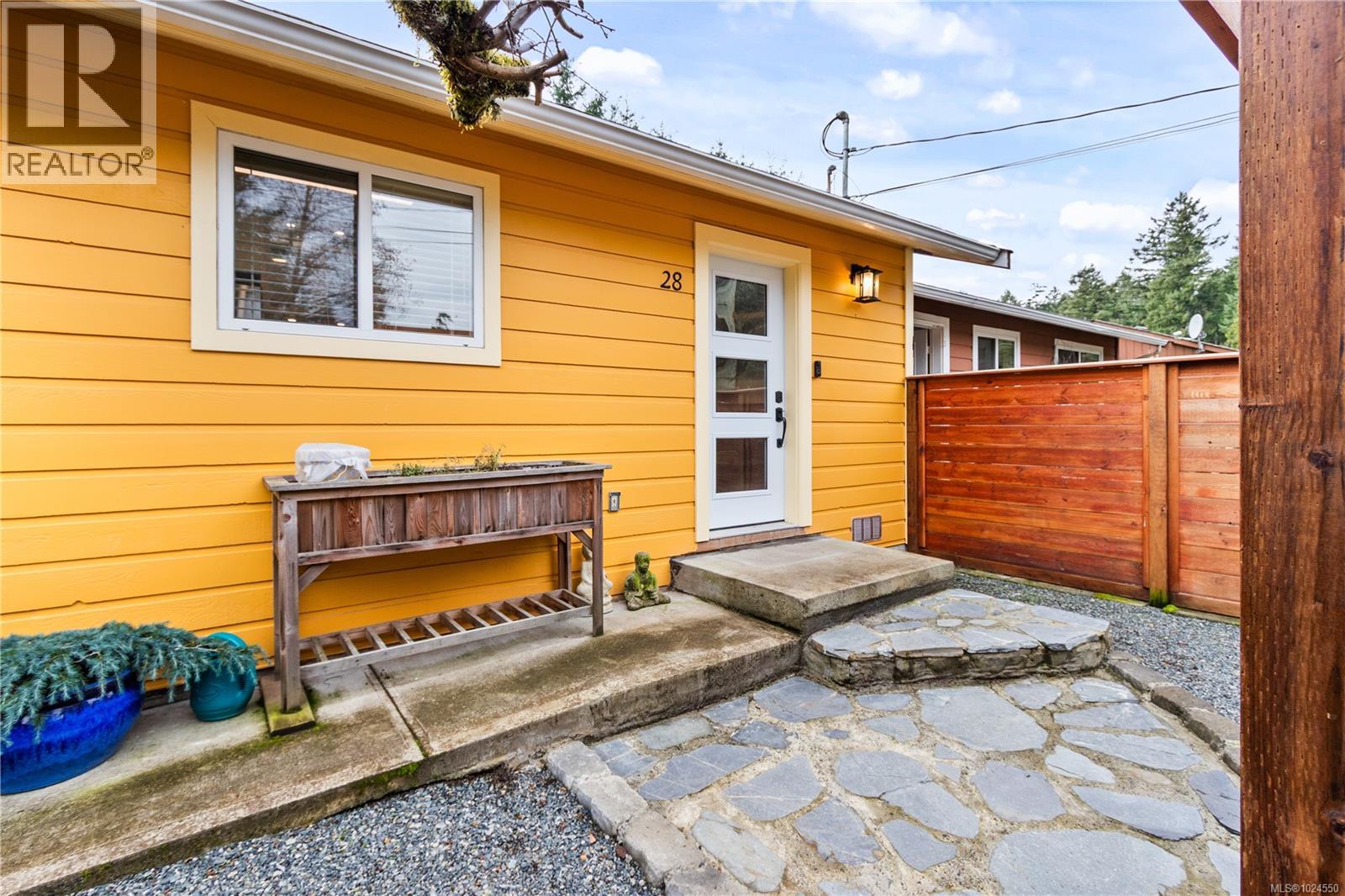 28 745 Church St, Gabriola Island