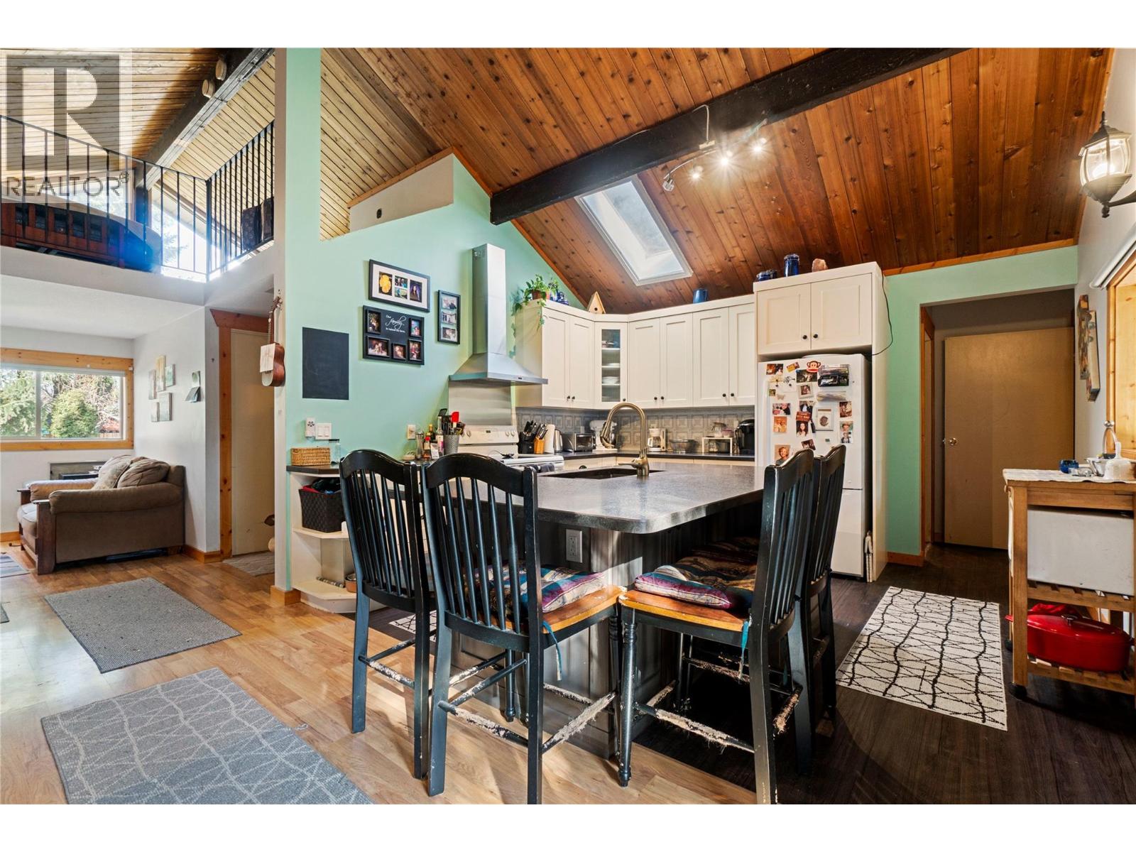  4174 Ashe Crescent, Scotch Creek