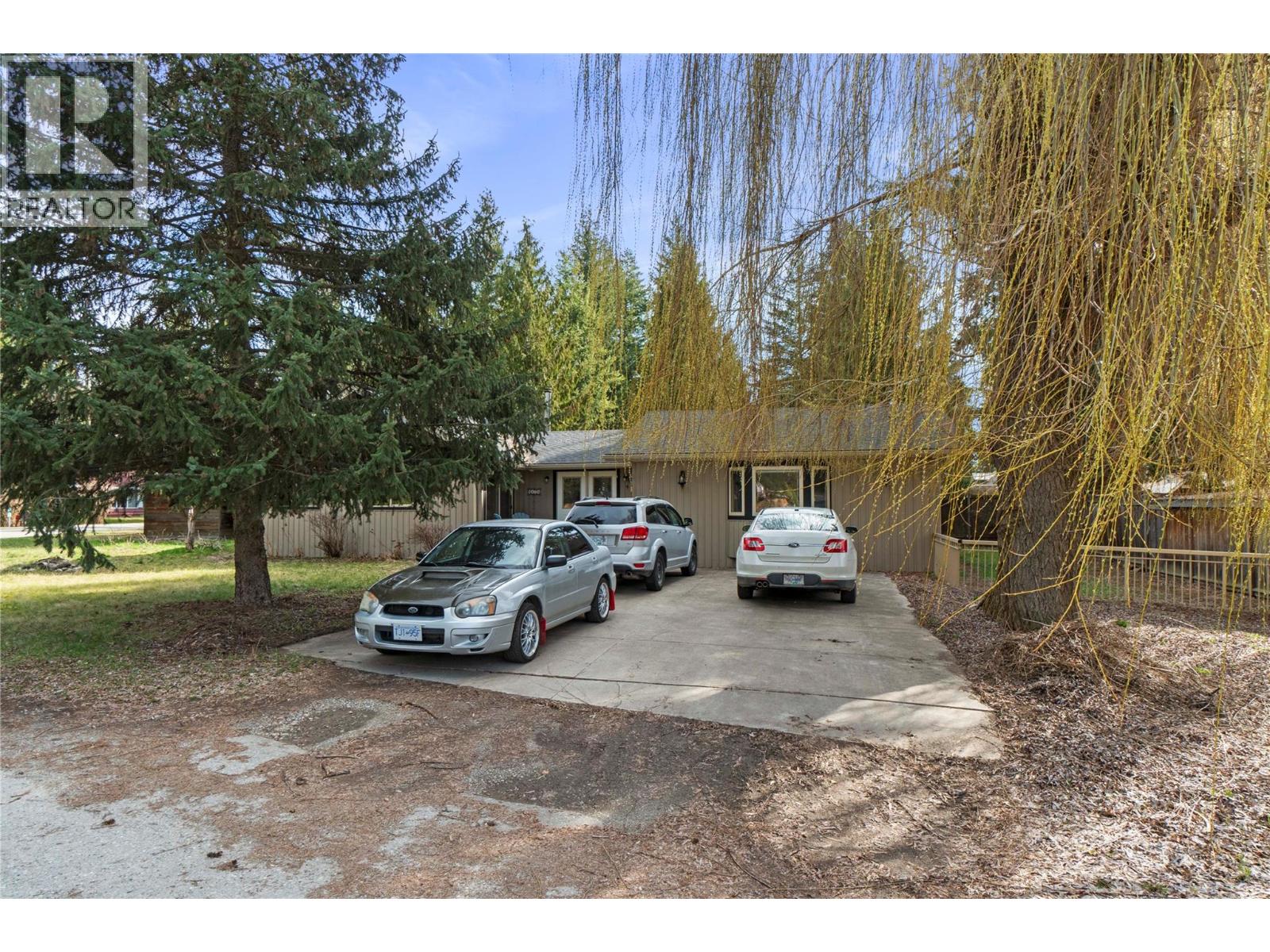  4174 Ashe Crescent, Scotch Creek