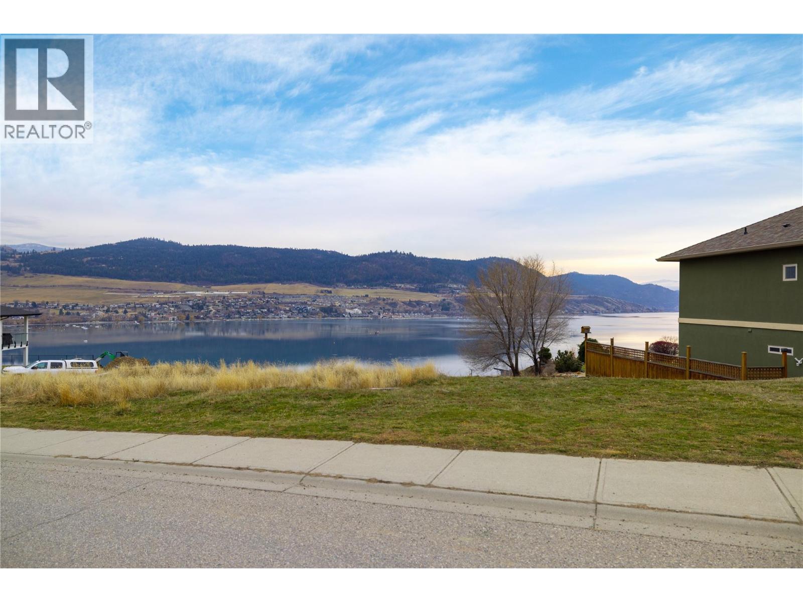  7145 Lakeridge Drive, Vernon