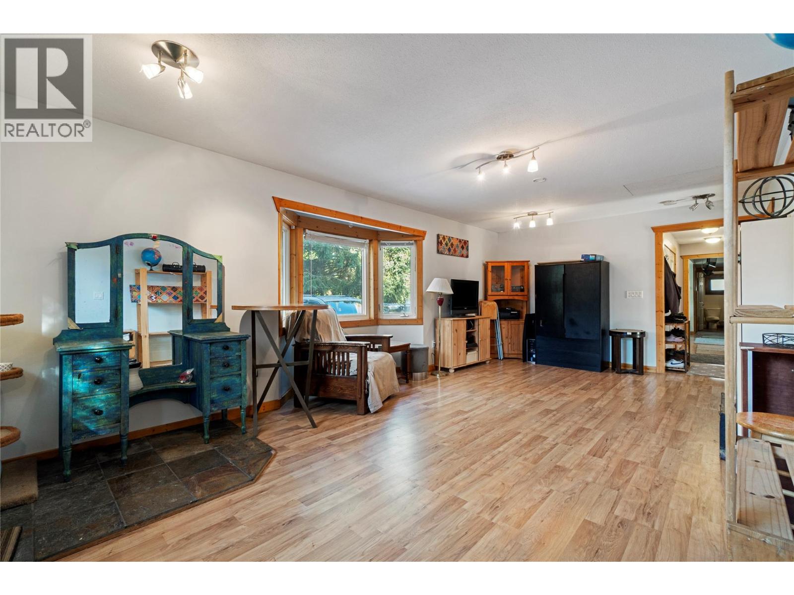  4174 Ashe Crescent, Scotch Creek