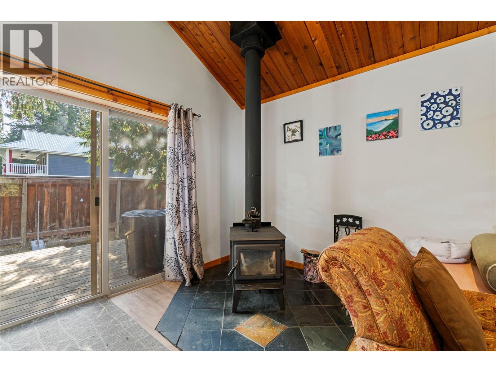  4174 Ashe Crescent, Scotch Creek