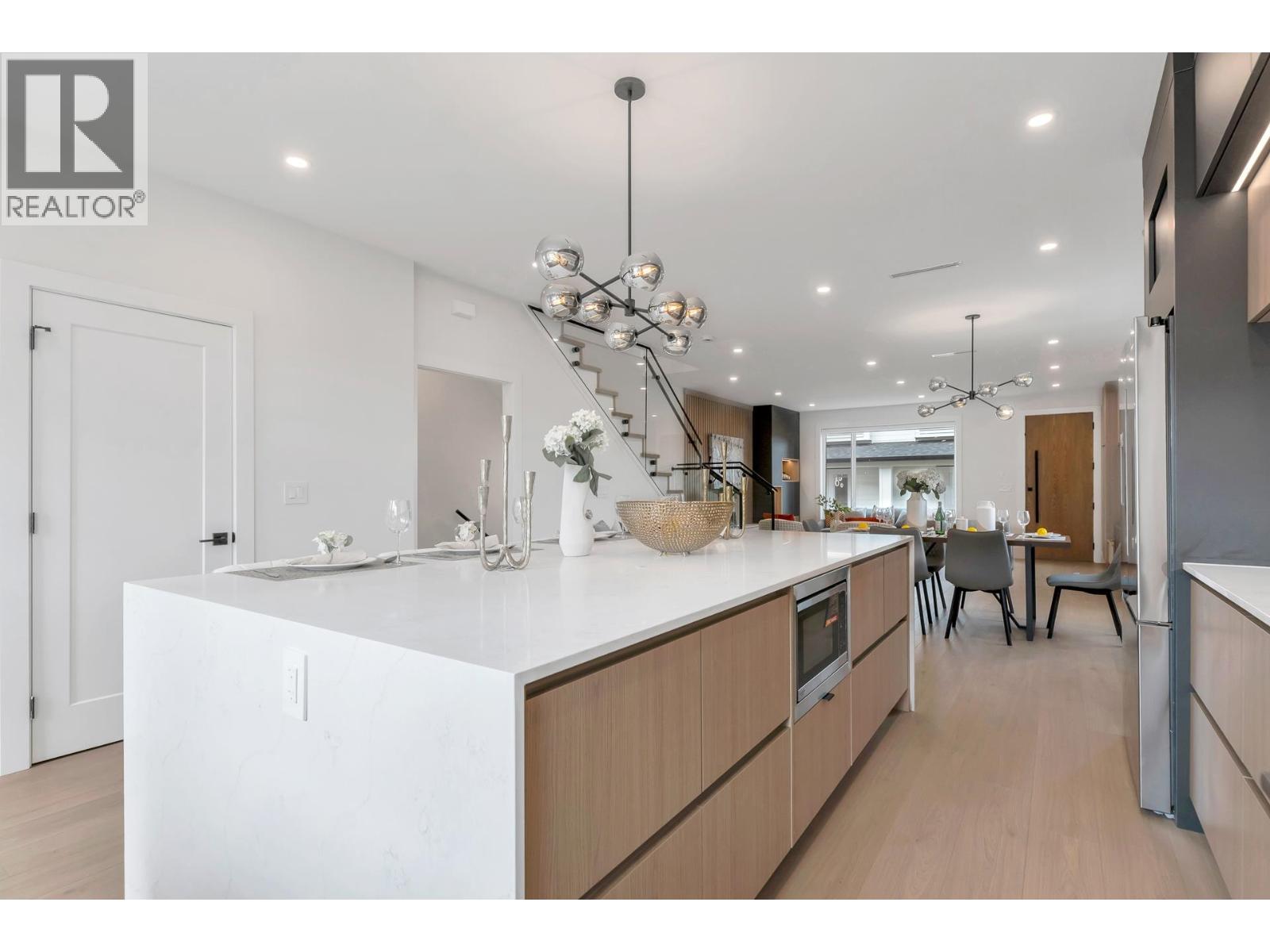 4 7750 MAYFIELD STREET, Burnaby