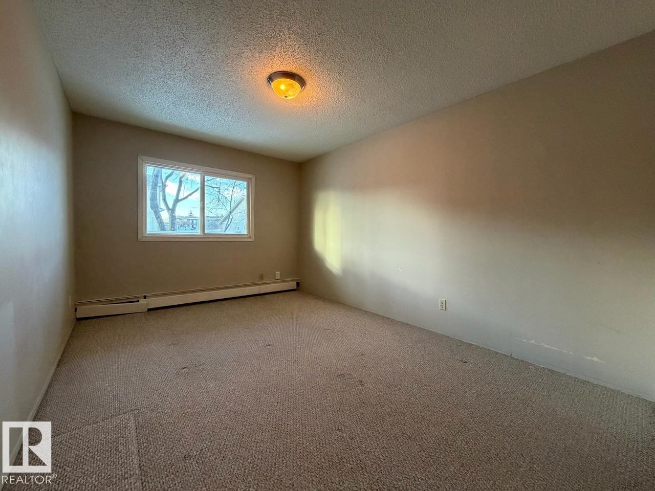 #201 10111 160 ST NW, Edmonton