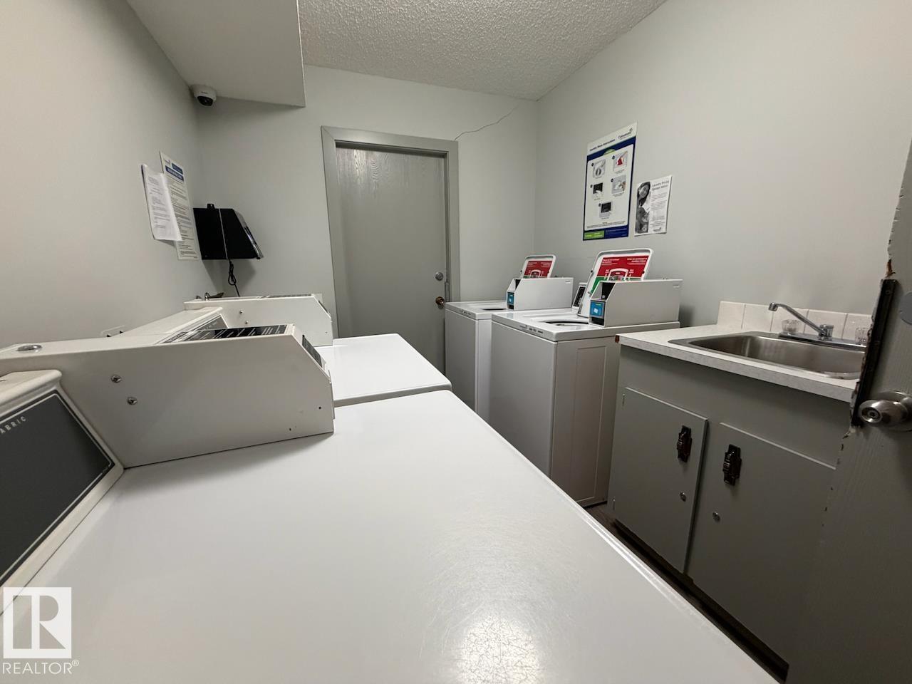 #201 10111 160 ST NW, Edmonton