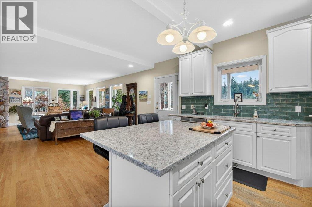 615 97B Highway SE, Salmon Arm