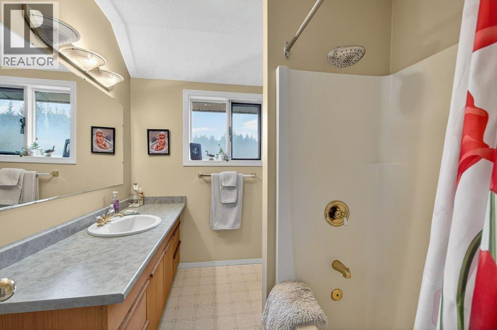 615 97B Highway SE, Salmon Arm