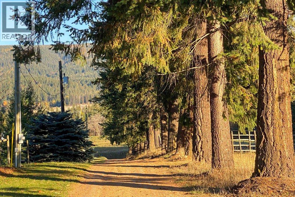 615 97B Highway SE, Salmon Arm