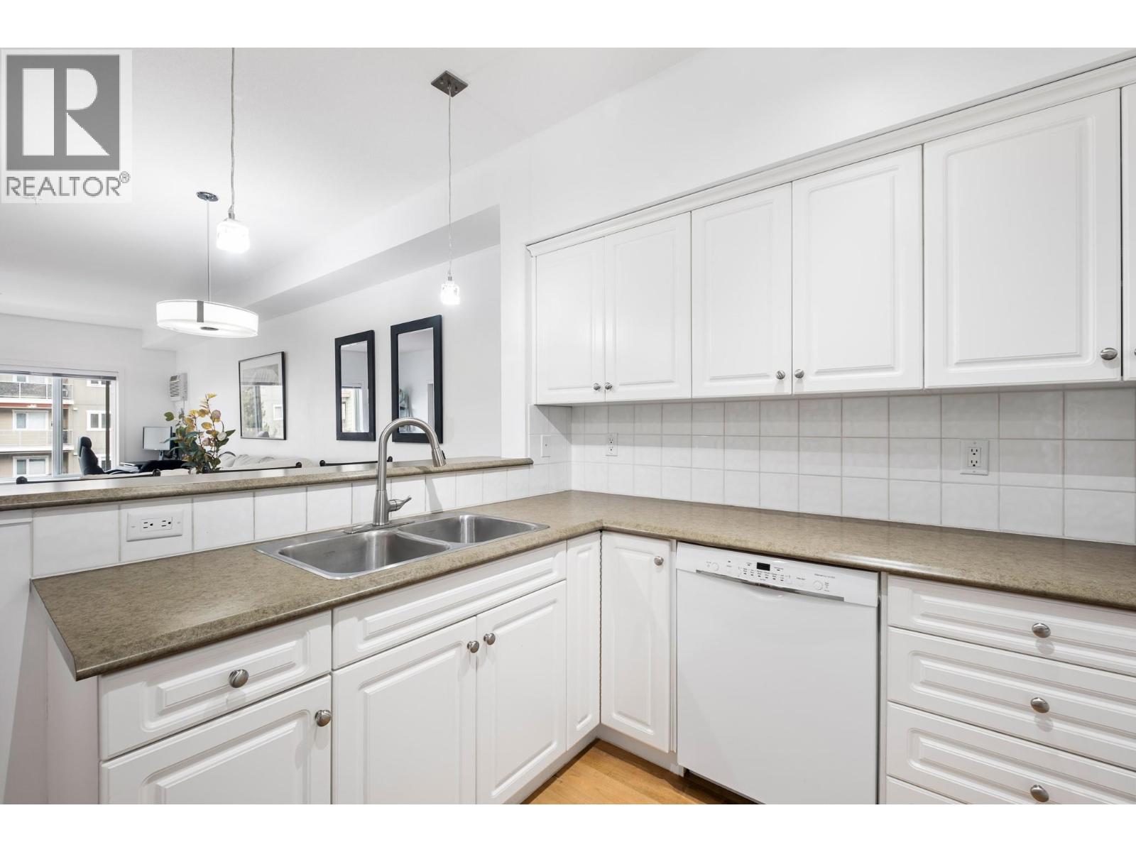 311 680 Lequime Road, Kelowna