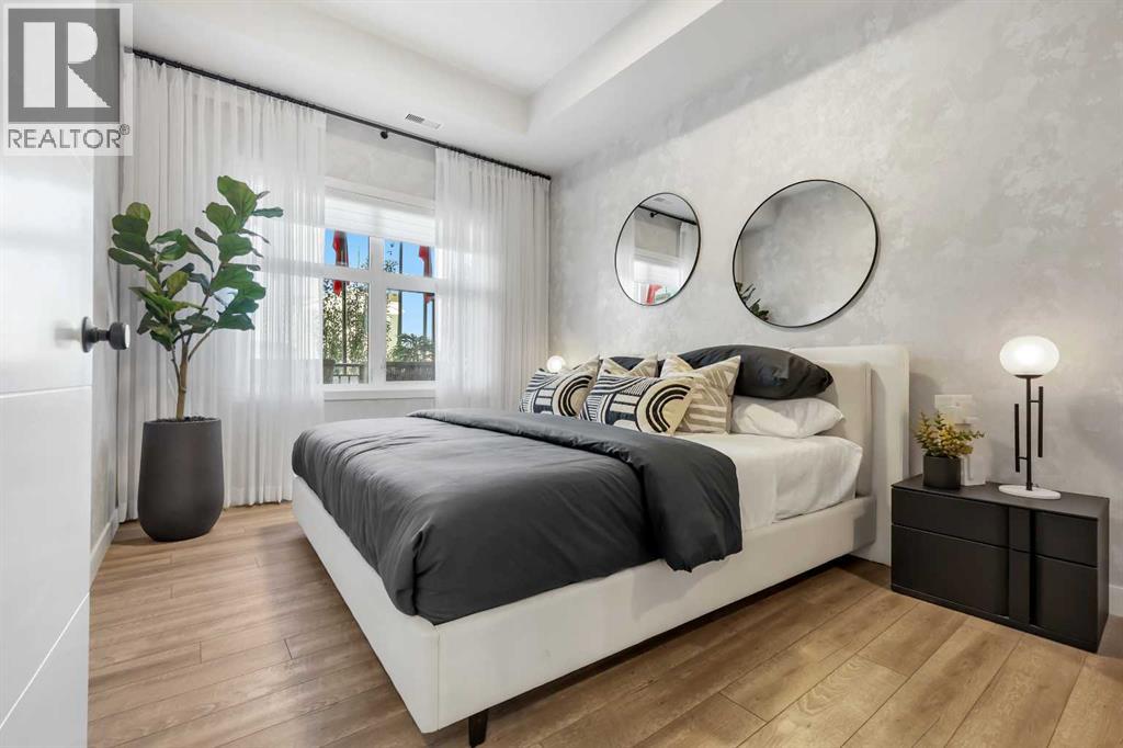 Single Family House for Sale in   Les Jardins Park SE Douglasdale/Glen Calgary 