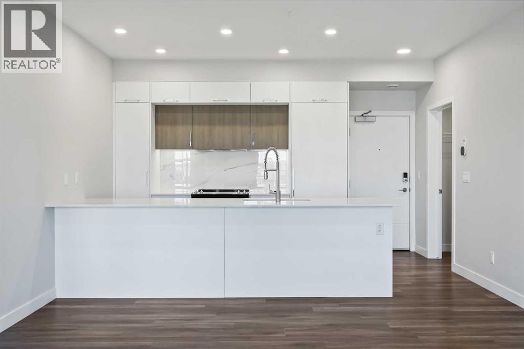 317, 255 Les Jardins Park SE, Calgary, Alberta