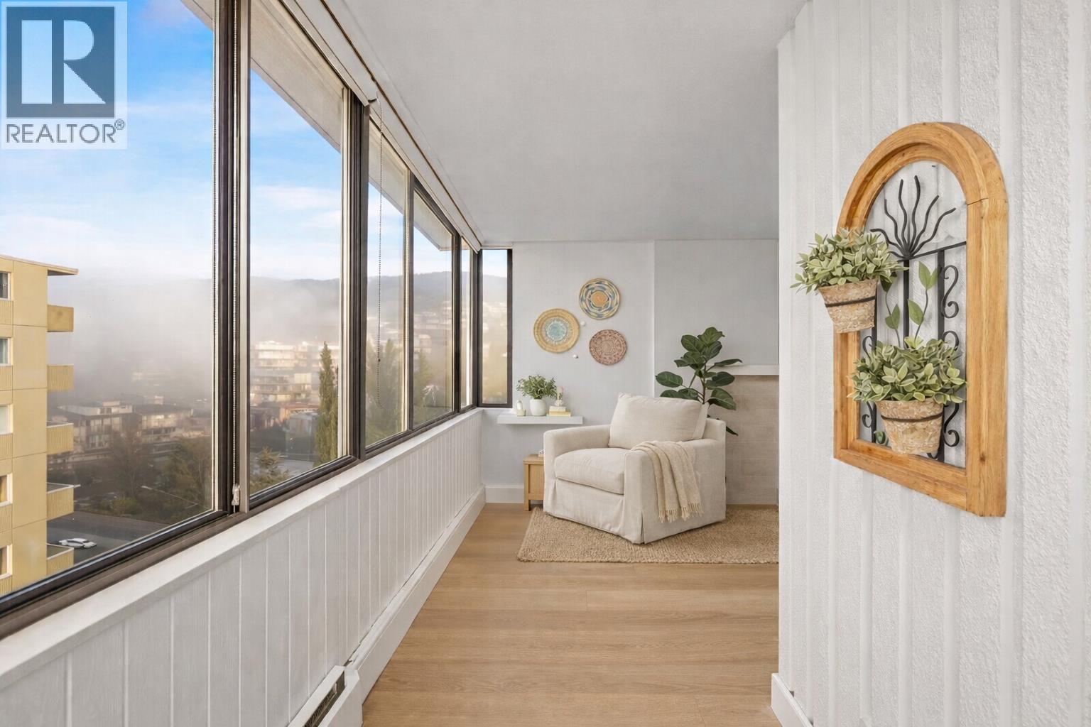 703 2167 BELLEVUE AVENUE, West Vancouver