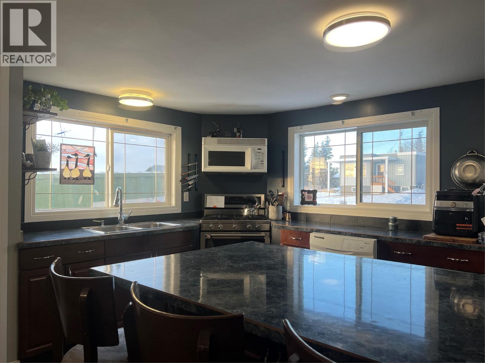 705 100A Avenue, Dawson Creek