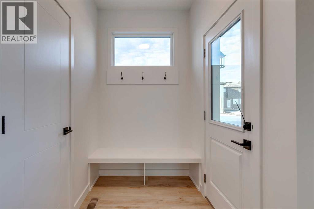 98 Agate Road, Cochrane